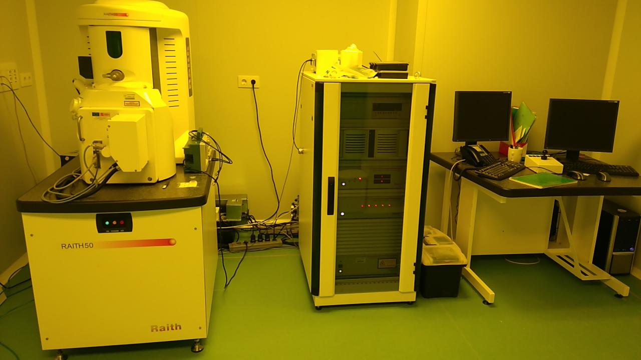 Sistema de litografía por haz de electrones RAITH 50